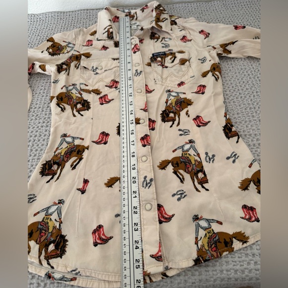 Wrangler Retro shirt Cream Western Print Horses de Button-Up Women’s size xs - Picture 5 of 13